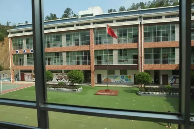 延綿大愛五百公里，廣東博皓實鷹隊情牽江西上猶縣特殊教育學校-2